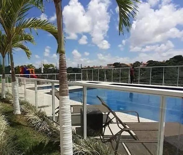 Aconchegante Apartamento Para Aluguel De Temporada: Localizacao Privilegiada E Conforto Garantido
