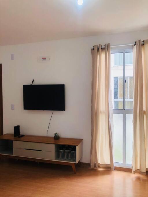 Apartment Aconchegante Aluguel De Temporada: Localizacao Privilegiada E Conforto Garantido *
